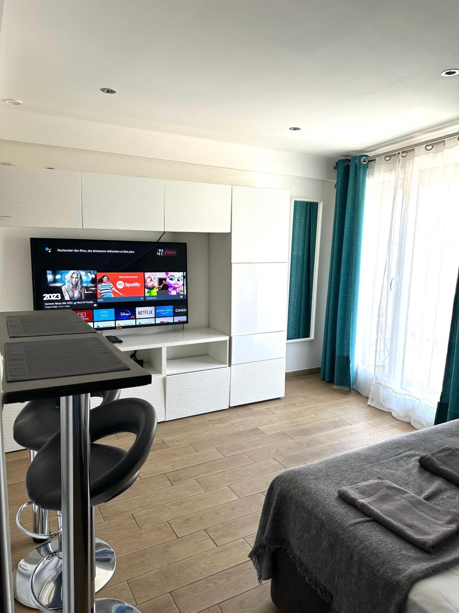 Studio Gare Saint Charles Марсилия Екстериор снимка