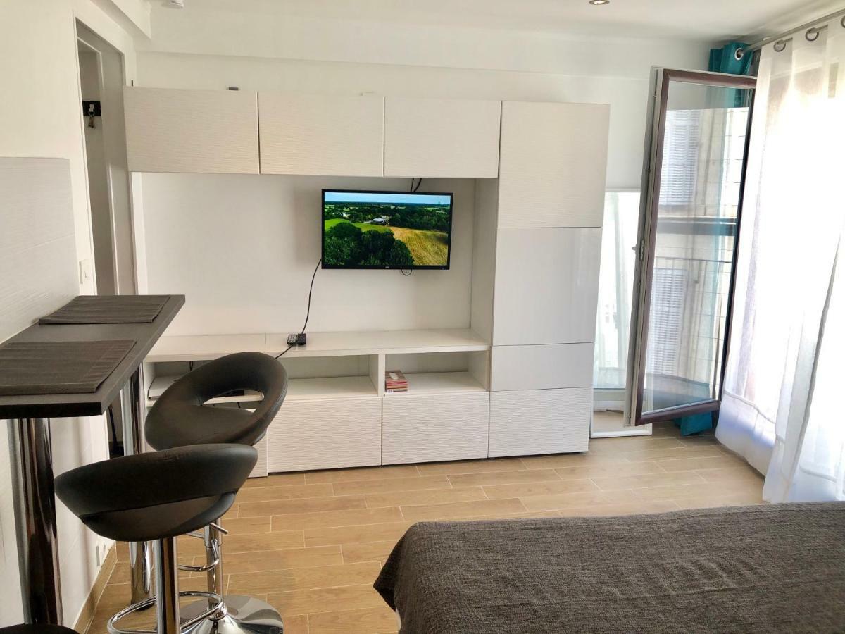 Studio Gare Saint Charles Марсилия Екстериор снимка